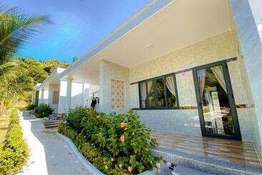 هتل Phu My Hung Bungalow