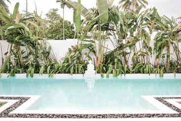 هتل The Oasis Villa