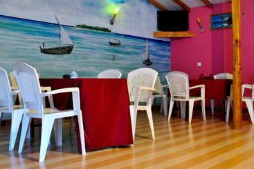 پانسیون Holiday Cottage Thoddoo, Maldives