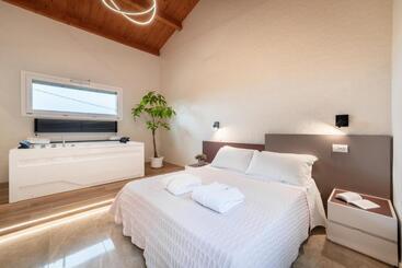 هتل Agriturismo Acquachiara
