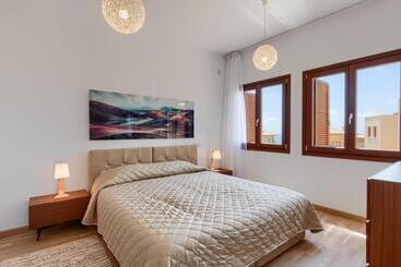 هتل Aphrodite Hills Rentals Premium Serviced Apartments