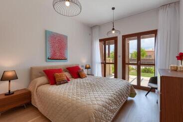 Aphrodite Hills Rentals   Premium Serviced Apartments - Kouklia