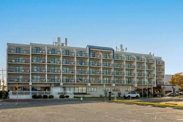 هتل Best Western Plus Ocean City