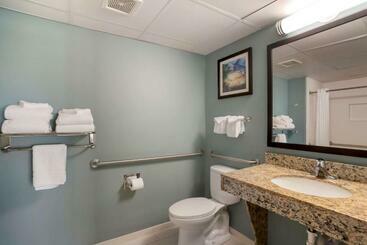 هتل Best Western Plus Ocean City