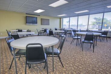هتل Best Western Plus Ocean City