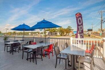 هتل Best Western Plus Ocean City