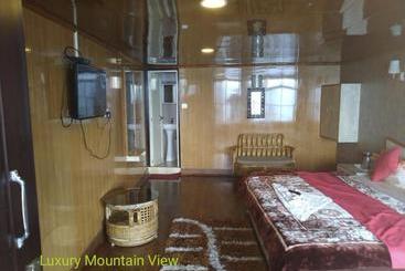 فندق The Journey S  Everest Glory