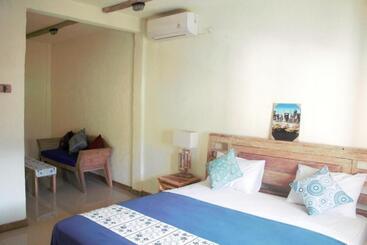 펜션 Adore Guesthouse