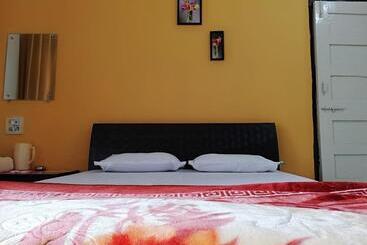 بنسيون Mango Guest House