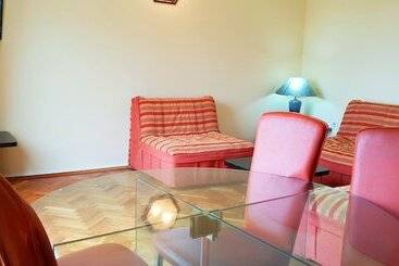 پانسیون Momo Sea View Apartments