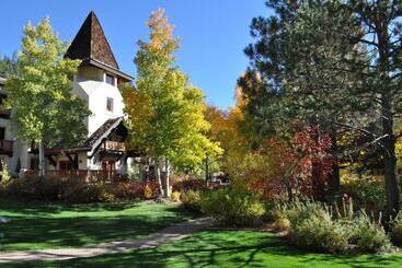 استراحتگاه Olympic Village Inn Olympic Valley