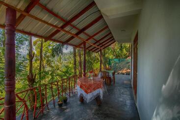 تختخواب و صبحانه Dulmini Homestay