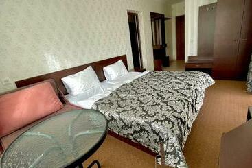 هتل Kasimir Private Room 611, 612