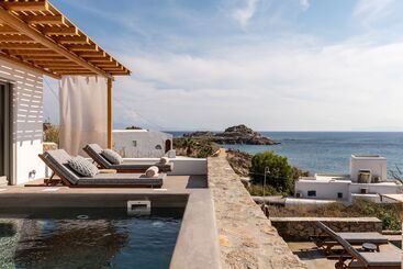 هتل Trinity Mykonos   Beachfront Villa