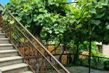 پانسیون Achela S Guesthouse