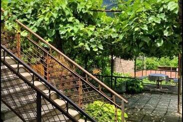 پانسیون Achela S Guesthouse