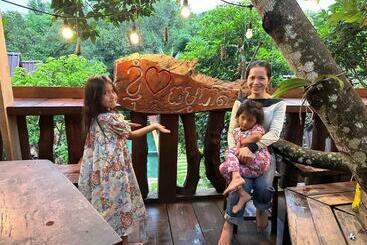 پانسیون Mondulkiri Pizza Bungalows