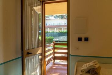 هتل Golfo Del Sole