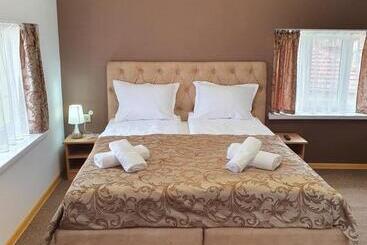 پانسیون Guest House Gurkov