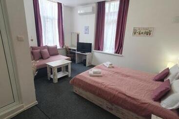 پانسیون Guest House Gurkov