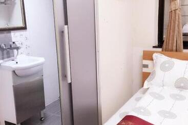 پانسیون Hk Tai San Guest House