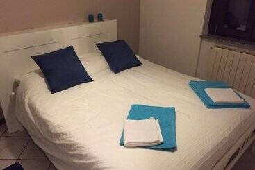 پانسیون Airport Rooms Orio