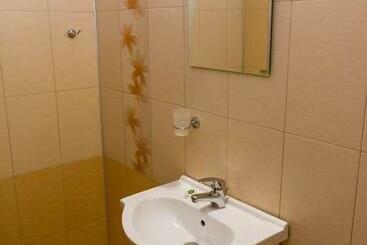 پانسیون Guest House Elena