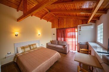 پانسیون Guest House Luiza