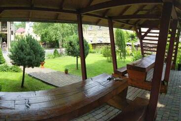 پانسیون Guest House Shafran