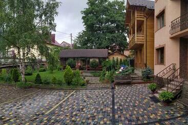 پانسیون Guest House Shafran