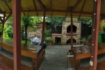 پانسیون Guest House Shafran