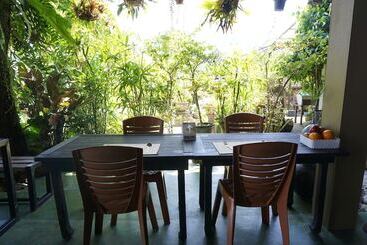پانسیون Home Phang Nga Guesthouse