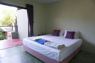 پانسیون Home Phang Nga Guesthouse