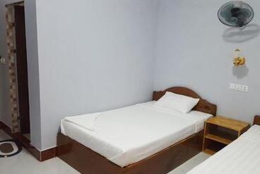 پانسیون Kampongbay Makeng Ii Guesthouse