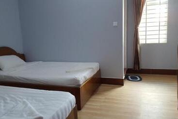 پانسیون Kampongbay Makeng Ii Guesthouse