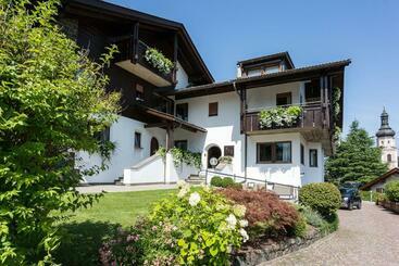 پانسیون Residence Mayr