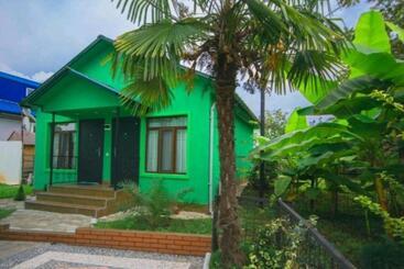 پانسیون Sister's Warm Guest House