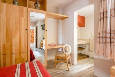 Suites Parador Santo Domingo De G