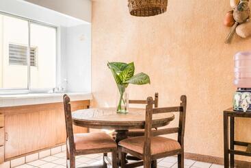 Suites Parador Santo Domingo De G