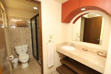 Suites Parador Santo Domingo De G