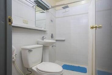 هاستل New Dawn Pensionne House
