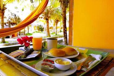 هاستل Nómada Del Mar Máncora   Playa & Piscina