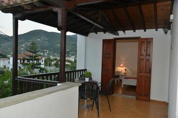 Anofli Suites