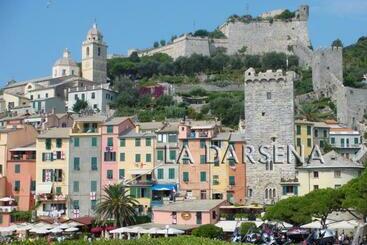 بنسيون Affittacamere La Darsena