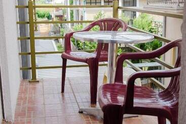 پانسیون Apartmani Banja Spa