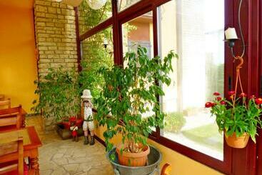 پانسیون B&b Villa Acero