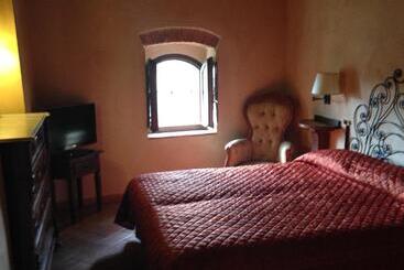 پانسیون Camere Dentro Il Castello