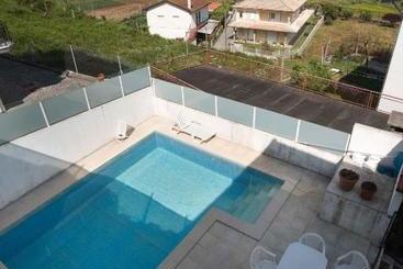 膳宿费 Casa De Coelhosa