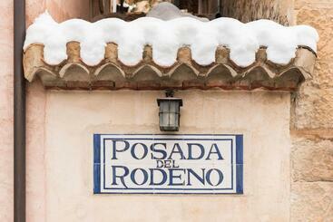 پانسیون Posada Del Rodeno