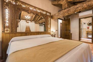 پانسیون Posada Del Rodeno
